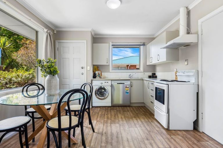 Photo of property in 1/44 Lochee Road, Upper Riccarton, Christchurch, 8041