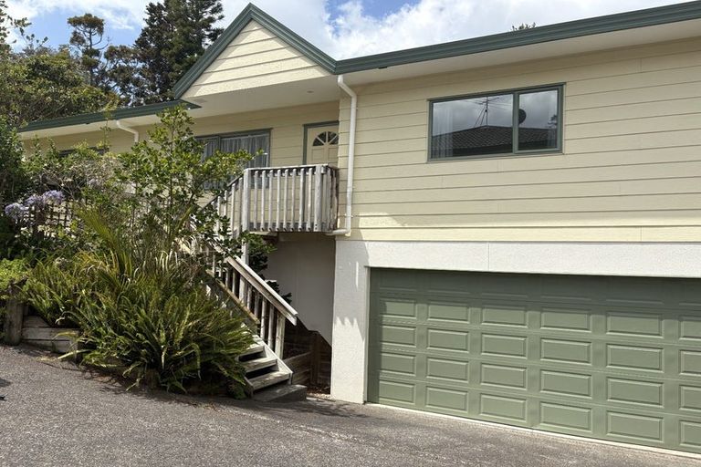 Photo of property in 2/25 Sapphire Place, Bayview, Auckland, 0629