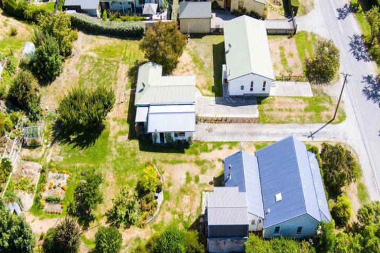 Photo of property in 16 Caernarvon Street, Arrowtown, 9302