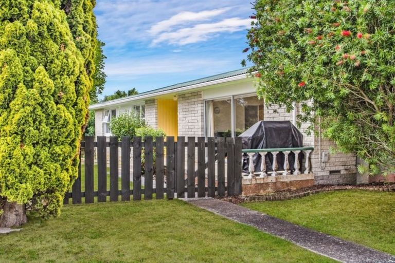 Photo of property in 3 Te Anau Place, Glenview, Hamilton, 3206