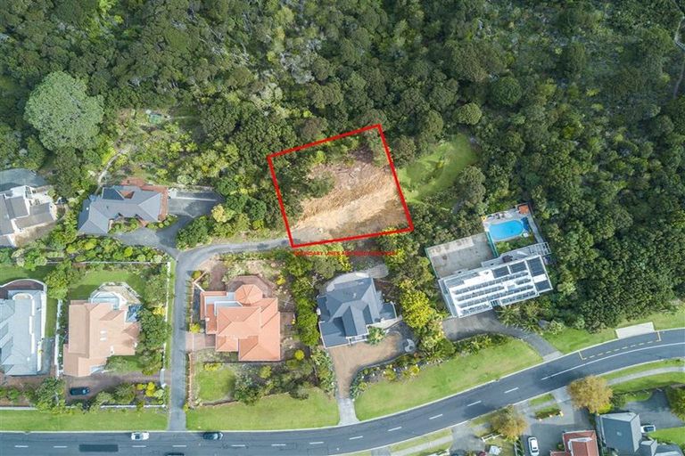 Photo of property in 77 Onetaunga Road, Chatswood, Auckland, 0626