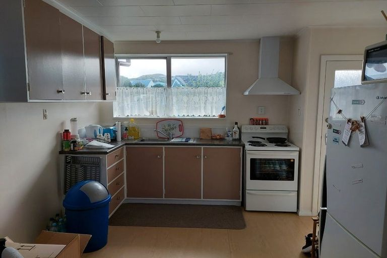 Photo of property in 24 Cedar Street, Maungaraki, Lower Hutt, 5010