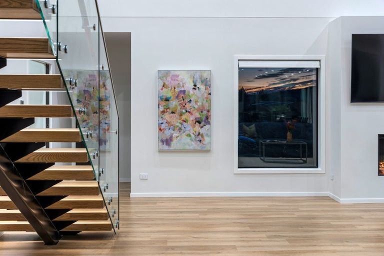 Photo of property in 1 Stetson Rise, Waikanae, 5391