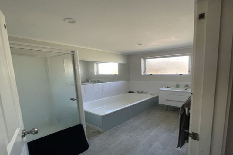 Photo of property in 12 Orchy Crescent, Southgate, Wellington, 6023