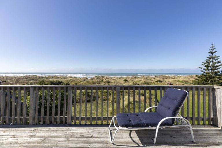 Photo of property in 75 Blue Pacific Parade, Riversdale Beach, Masterton, 5872