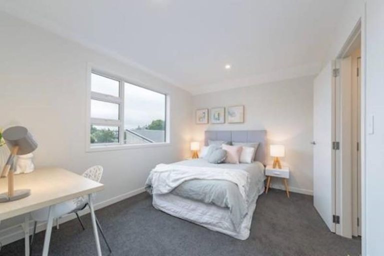 Photo of property in 11d Molesworth Street, Taita, Lower Hutt, 5011