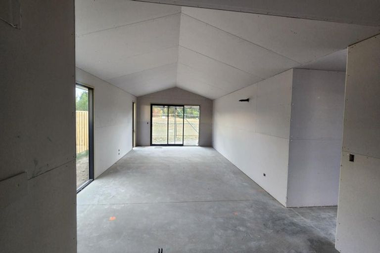 Photo of property in 20 Inch Crescent, Rangiora, 7400