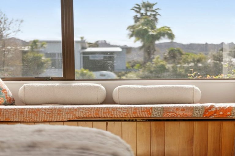 Photo of property in 10 Hillview Road, Waihi Beach, 3611