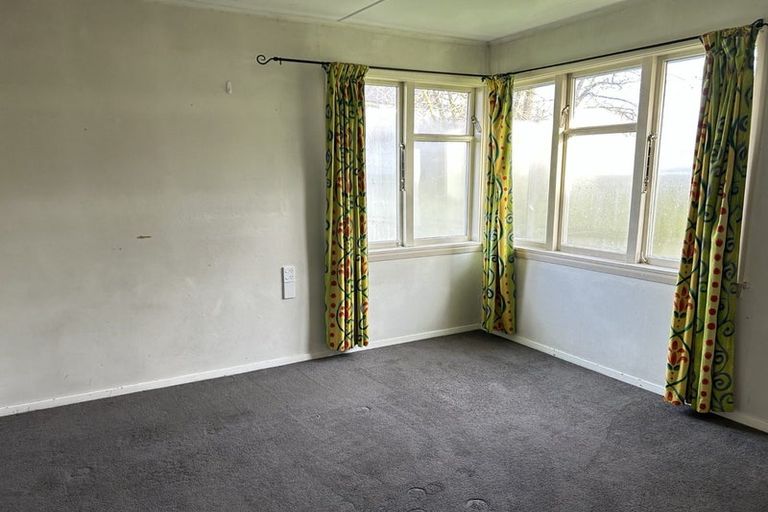 Photo of property in 17 Flay Crescent, Burnside, Christchurch, 8053