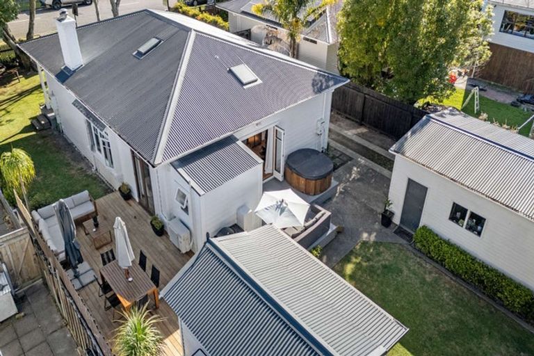 Photo of property in 29 Salonika Street, Whakatane, 3120