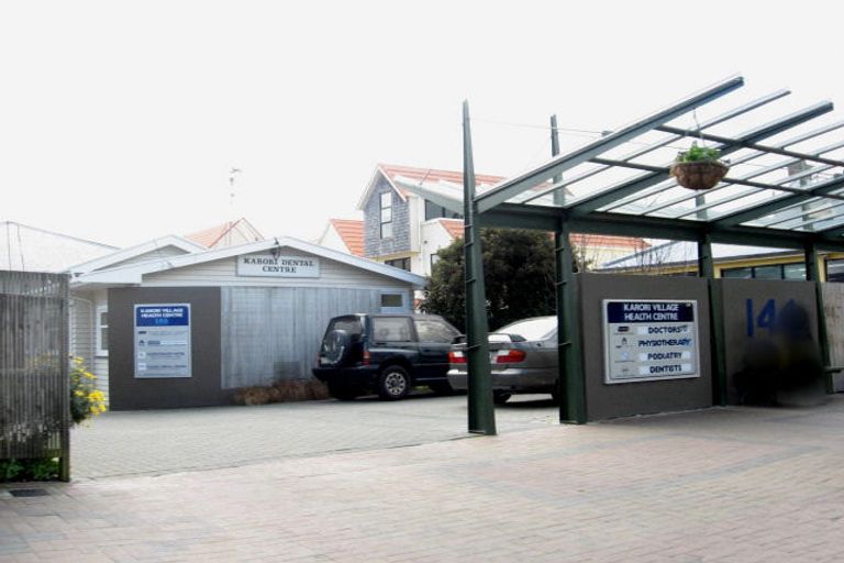 Photo of property in 146a Karori Road, Karori, Wellington, 6012