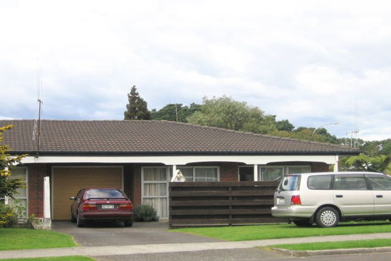 Photo of property in 16 Burrows Street, Tauranga South, Tauranga, 3112