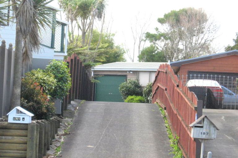 Photo of property in 1/187 Carnoustie Drive, Wattle Downs, Auckland, 2103