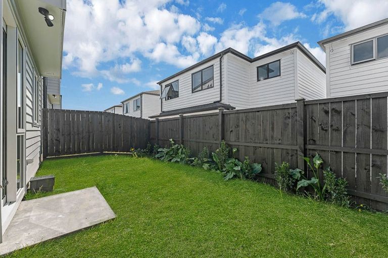 Photo of property in 536d Weymouth Road, Weymouth, Auckland, 2103