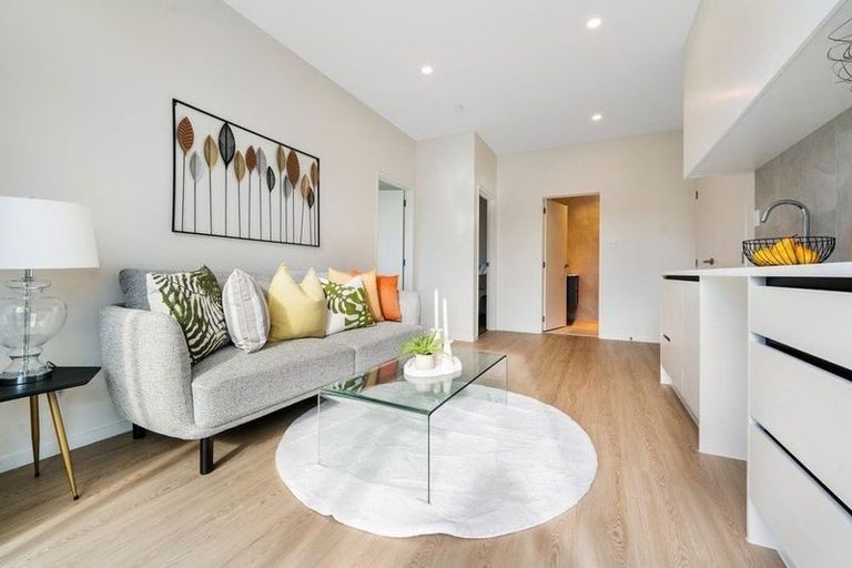 Photo of property in 32 Josh Road, Huapai, Kumeu, 0810