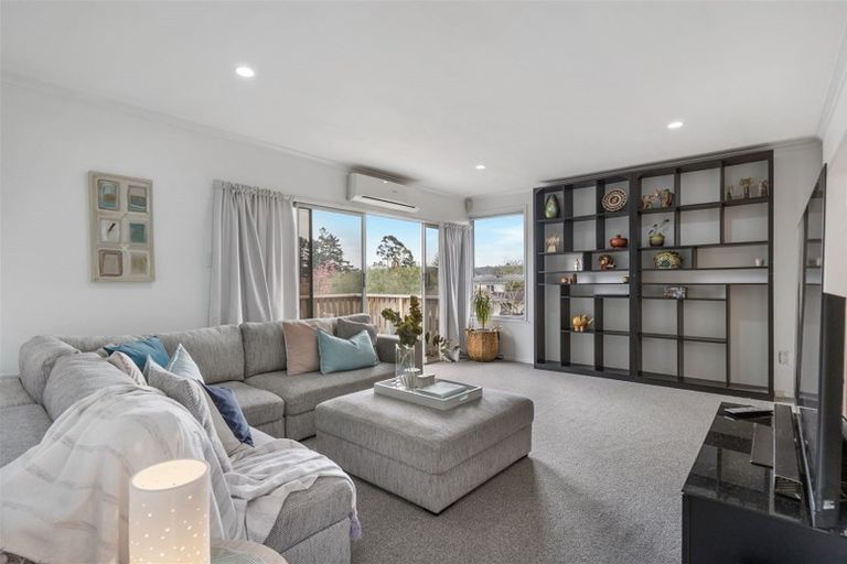 Photo of property in 62 Hellyers Street, Birkdale, Auckland, 0626