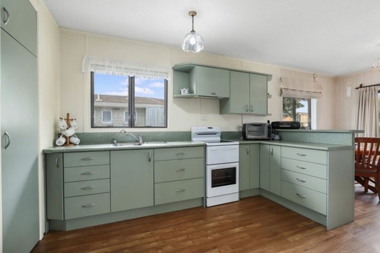 Photo of property in 64 Pine Avenue, Melville, Hamilton, 3206