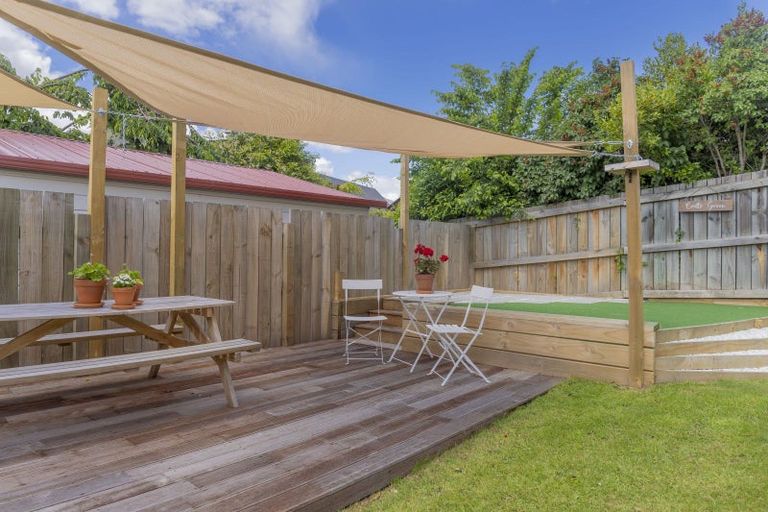 Photo of property in 27 Hood Crescent, Arrowtown, 9302