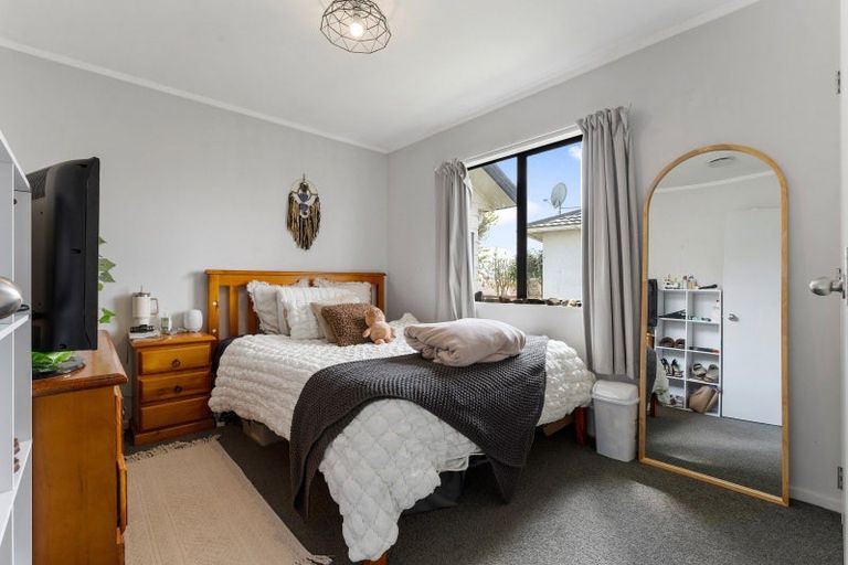 Photo of property in 10 Inveraray Place, Nawton, Hamilton, 3200