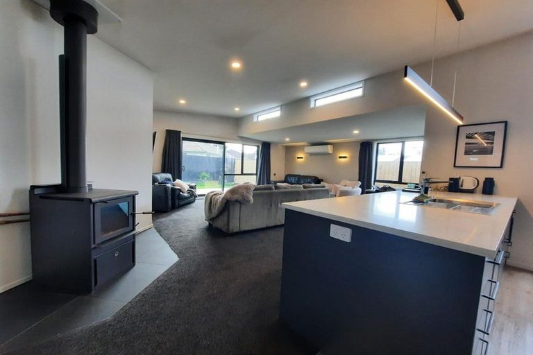 Photo of property in 174 Aorangi Road, Bryndwr, Christchurch, 8053