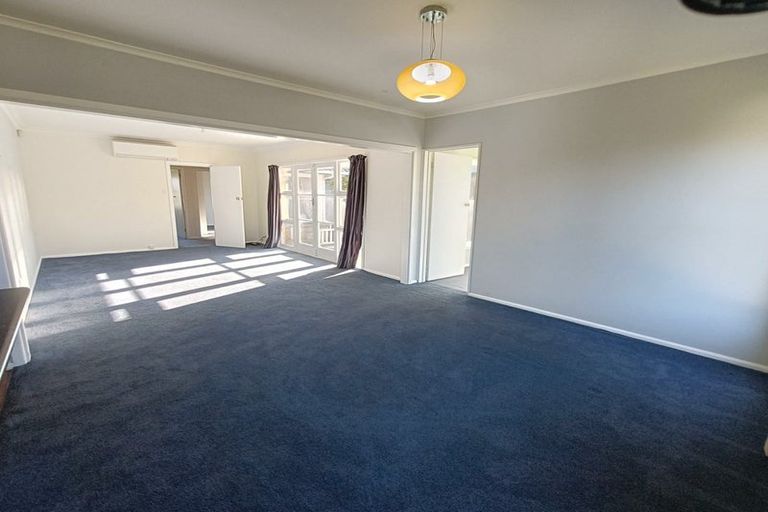 Photo of property in 35 Carruthers Street, Ilam, Christchurch, 8041