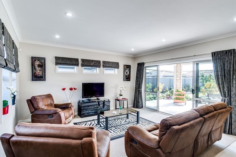 Photo of property in 3 Kapiti Drive, Poraiti, Napier, 4112