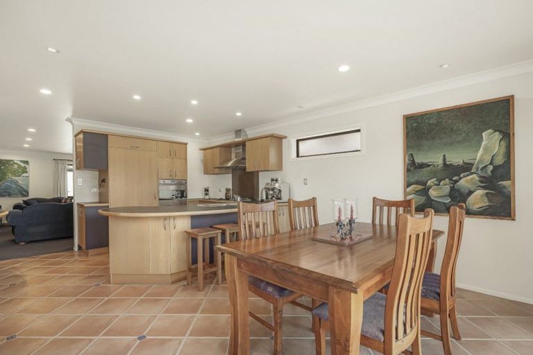 Photo of property in 145 Oceanview Road, Mount Maunganui, 3116