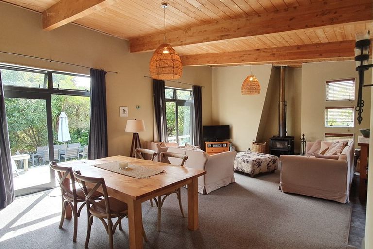 Photo of property in 29 Te Waaka Terrace, Kuratau, Turangi, 3381