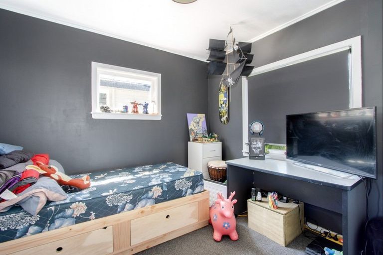 Photo of property in 20 Geddis Avenue, Maraenui, Napier, 4110