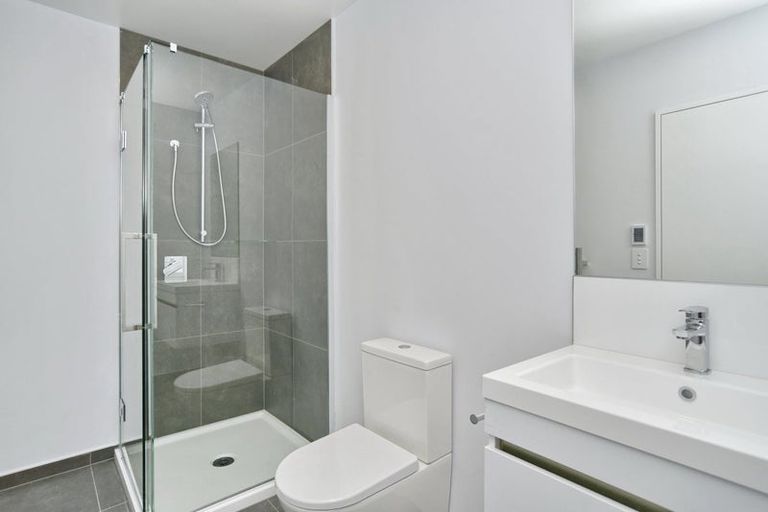 Photo of property in 1b Malaga Crescent, Harewood, Christchurch, 8051