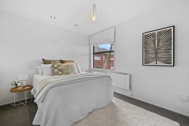 Photo of property in 23/2 Onslow Road, Khandallah, Wellington, 6035