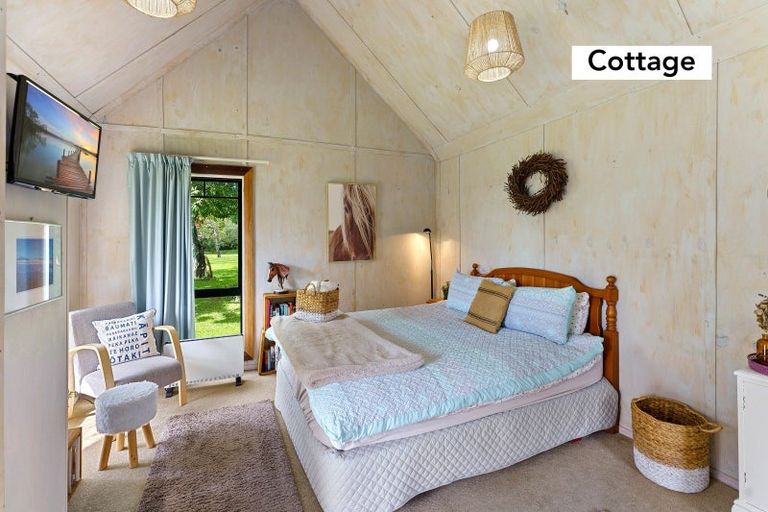 Photo of property in 58 Te Roto Road, Otaki, 5512