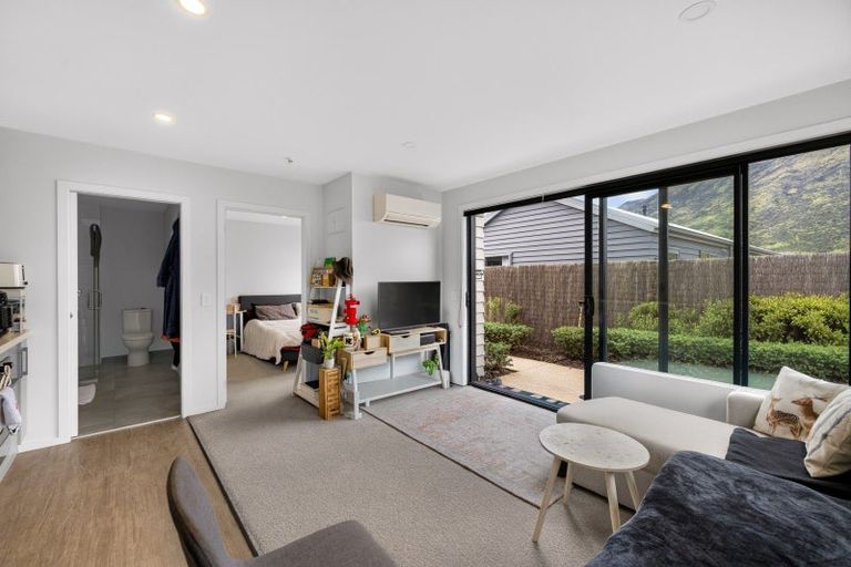 Photo of property in 17 Cumberland Road, Lower Shotover, Queenstown, 9304