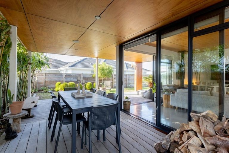 Photo of property in 56 Coast Boulevard, Papamoa Beach, Papamoa, 3118