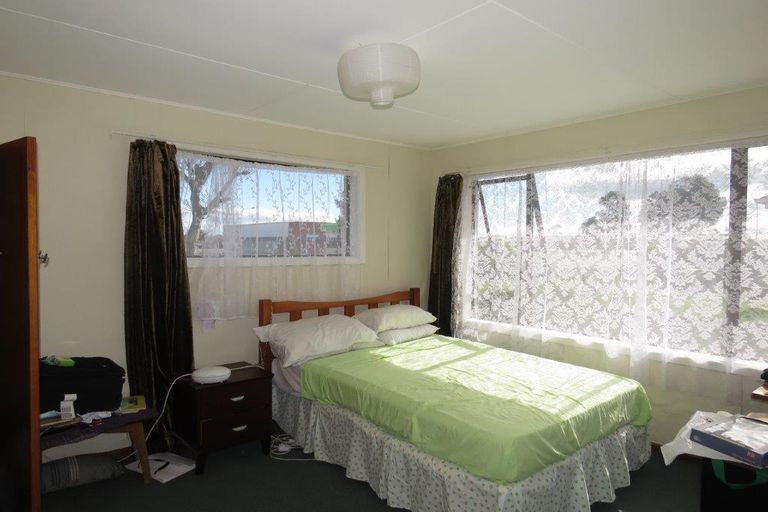 Photo of property in 54 Glengarry Crescent, Glengarry, Invercargill, 9810