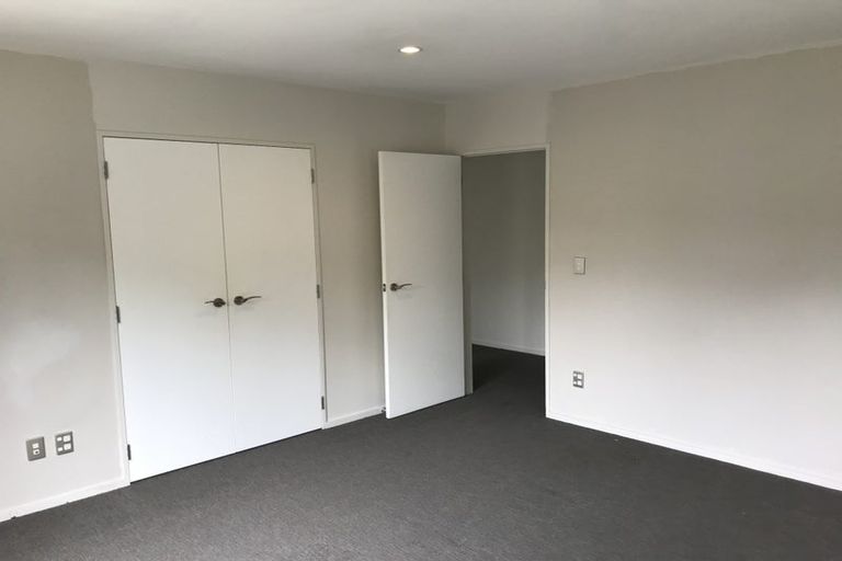 Photo of property in 31a Hiwi Crescent, Titahi Bay, Porirua, 5022