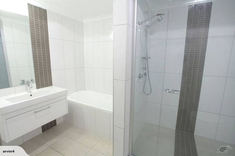 Photo of property in Bellagio Apartments, 7b/39 Taranaki Street, Te Aro, Wellington, 6011