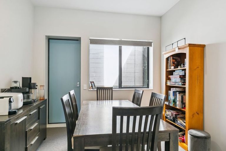 Photo of property in Aniva Terrace, 12 Arney Street, Newtown, Wellington, 6021