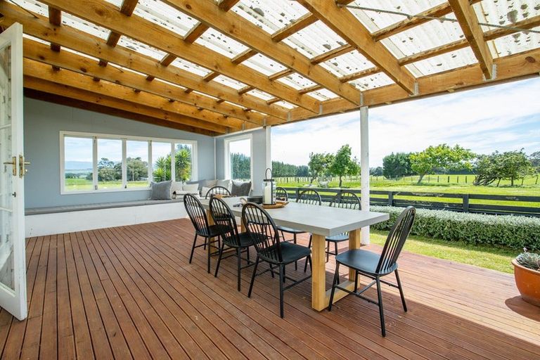 Photo of property in 105 Fraters Road, Martinborough, 5781