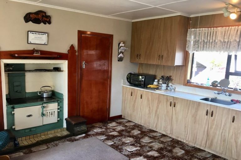 Photo of property in 31 Birchwood Road, Ohai, 9635