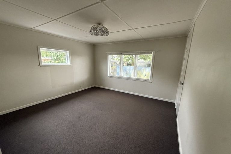 Photo of property in 14 Beatty Road, Pukekohe, 2120