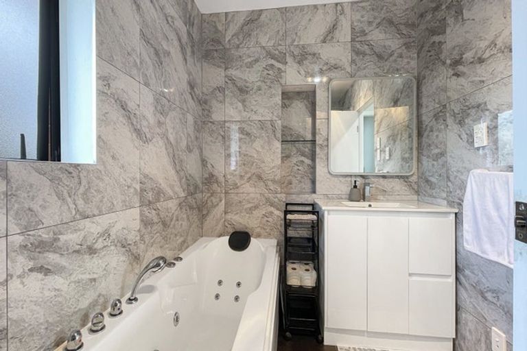 Photo of property in 17 Philip Street, Papatoetoe, Auckland, 2025