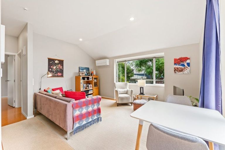 Photo of property in 17 Deerness Crescent, Algies Bay, Warkworth, 0920