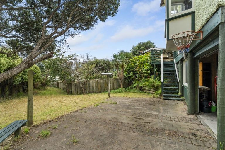 Photo of property in 53 Tasman Road, Otaki Beach, Otaki, 5512