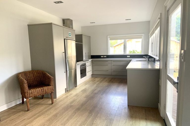 Photo of property in 31 Norwood Street, Beckenham, Christchurch, 8023