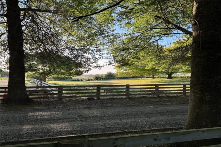 Photo of property in Long Cottage Gallery, 145 Iona Road, Havelock North, 4130