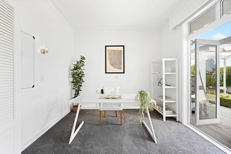 Photo of property in 86 Lake Crescent, Hamilton Lake, Hamilton, 3204