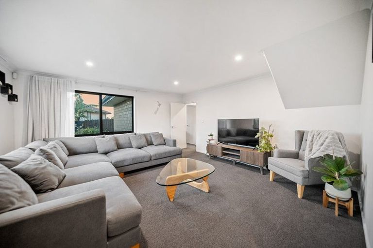 Photo of property in 5a Pukaki Road, Mangere, Auckland, 2022