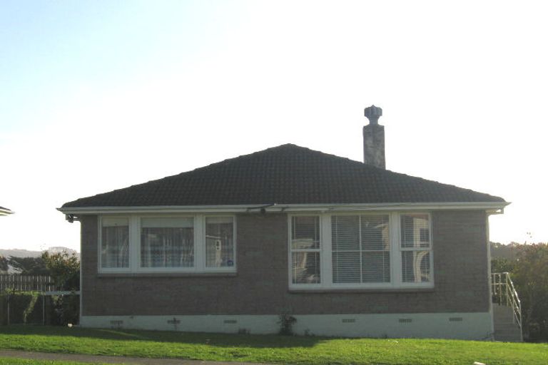 Photo of property in 55 Castor Crescent, Cannons Creek, Porirua, 5024