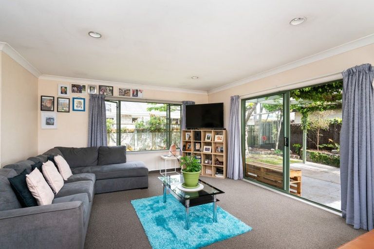 Photo of property in 32a Avenue Road, Greenmeadows, Napier, 4112